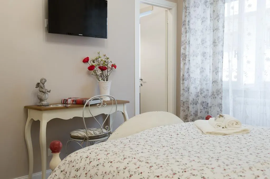 Magnolia St.Peter'S Suites Rome 2*,  Italy
